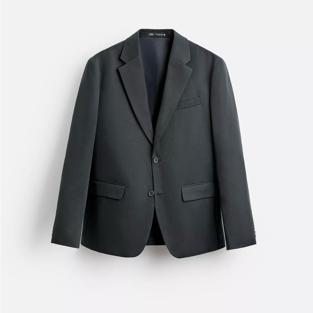 Zara Brand new 
Men's Navy Blue Blazer - Picture 2 of 2